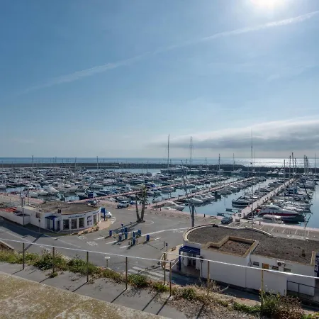 Piso Les Pites Apartment